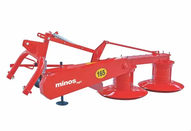 Rotaciona kosačica Minos Agri kosi sve vrste biljaka od trava, detelina, livada i slično. Uz prednosti podesive visine košenja i visoko kvalitetne visine rezanja.