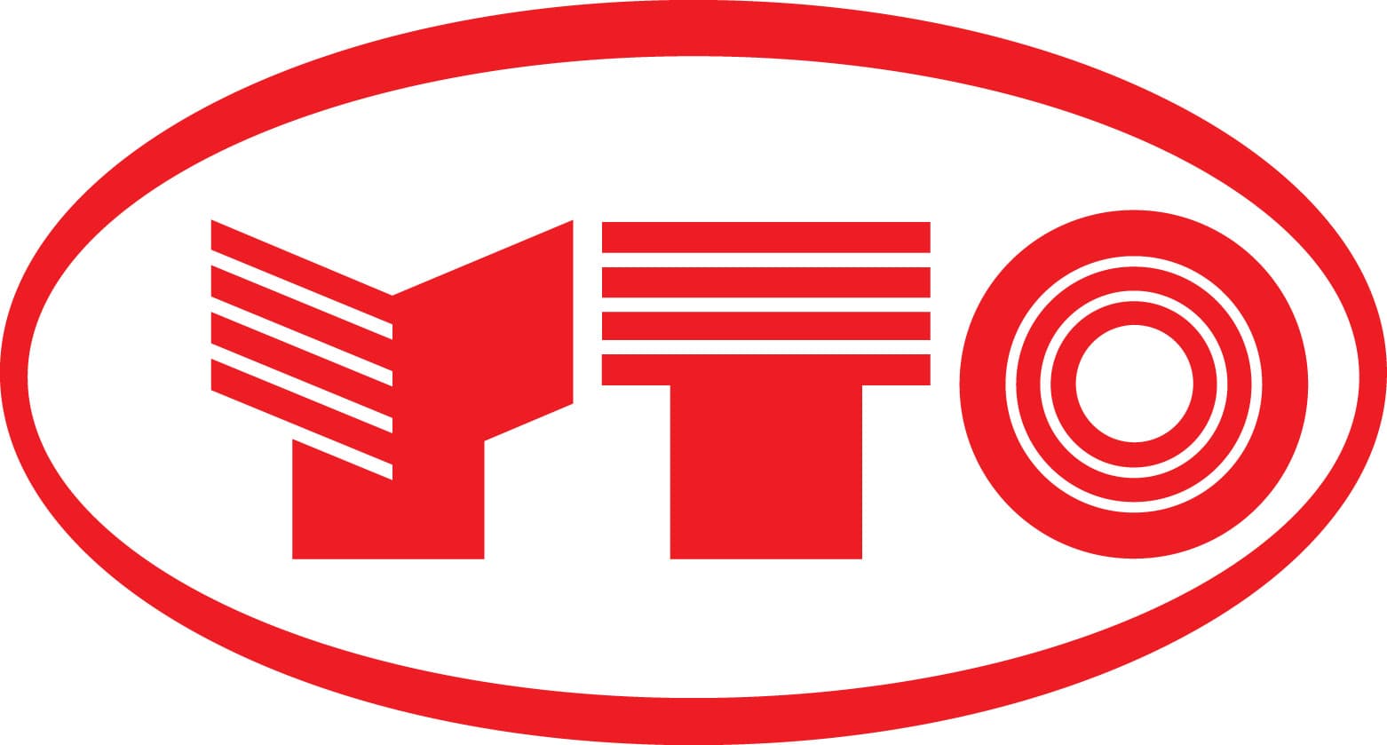 YTO 504 ima 4-cilindrični motor bez turbine i bez elektronike sa velikom zapreminom od 3160 cm3.
