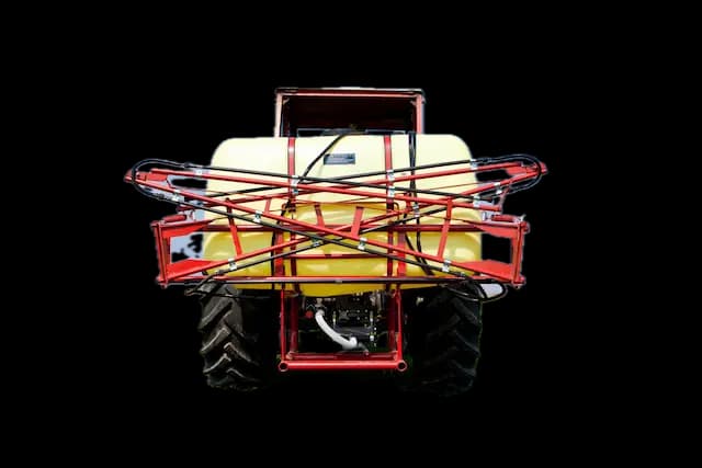 Model pogodan za manje i srednje poljoprivredne površine bez većih zahteva. Prednosti su mala težina i laka upravljivost.